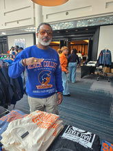 Cargar imagen en el visor de la galería, Nothing Compares to the Black College Experience- Virginia State Royal Blue
