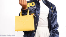 Cargar imagen en el visor de la galería, The Aggie Pride NC A&amp;T Premium Purse
